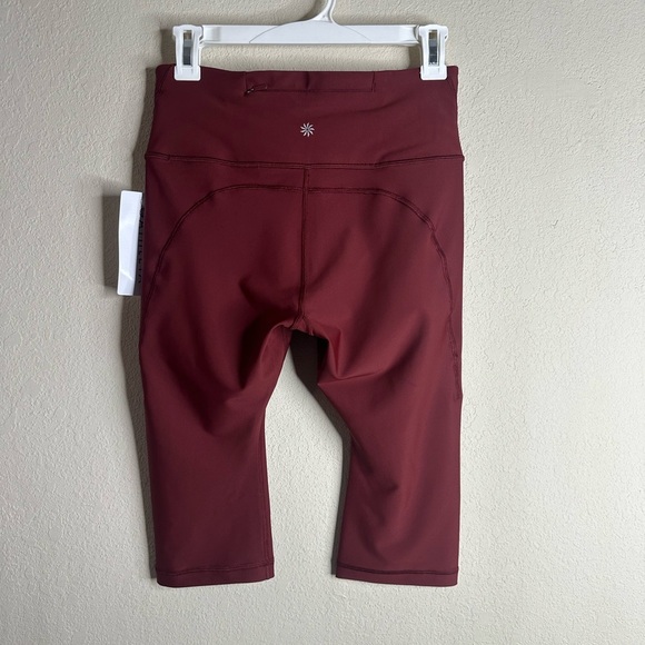 Athleta pacesetter crop leggings size medium petite NWT - Picture 1 of 5